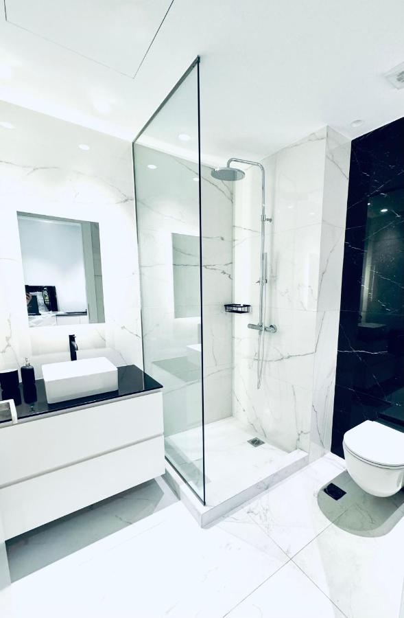 Stylish Central Superior Bedroom In Kolonaki أثينا المظهر الخارجي الصورة